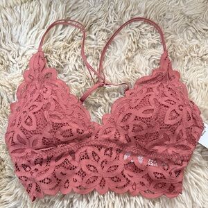 🆕 Abercrombie & Fitch Lace Bralette in Dusty Pink 🆕